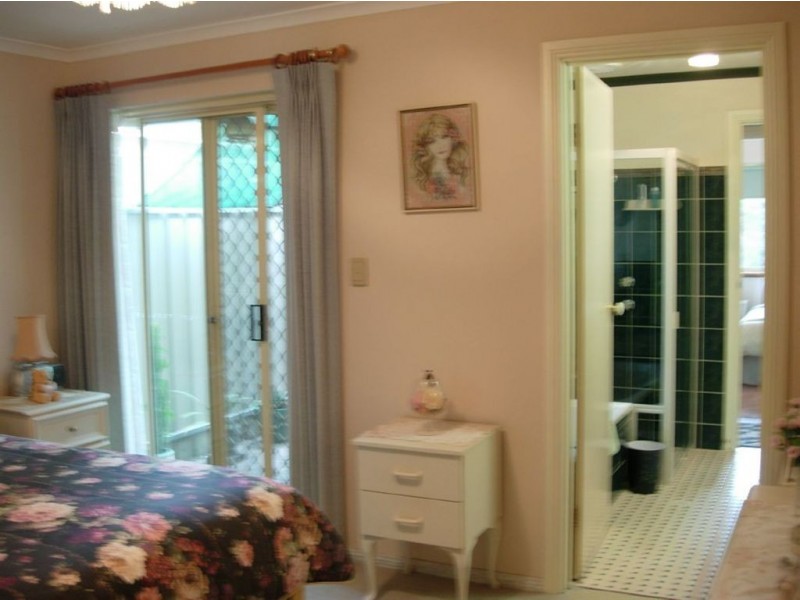 11a Windlass Square, Seaford Rise SA 5169