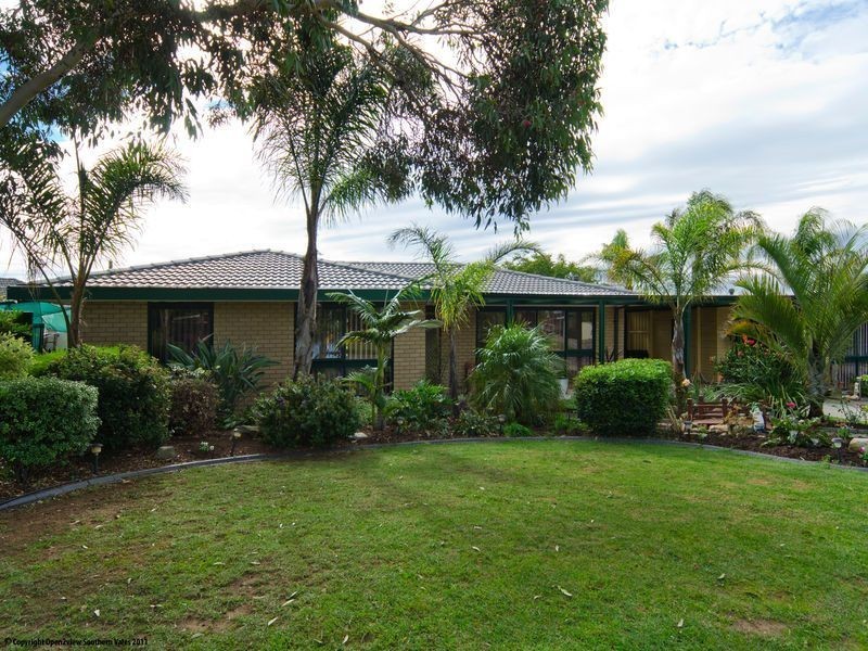 1 Daphne Court, Morphett Vale SA 5162