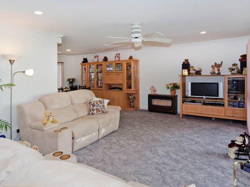 1 Daphne Court, Morphett Vale SA 5162