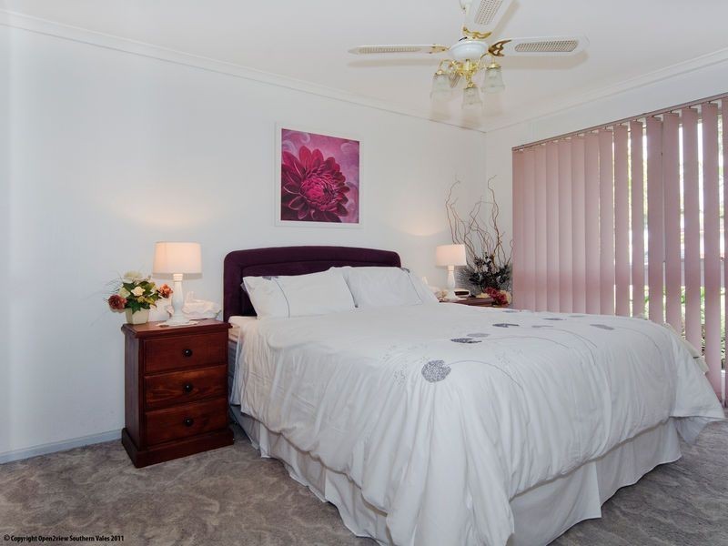 1 Daphne Court, Morphett Vale SA 5162