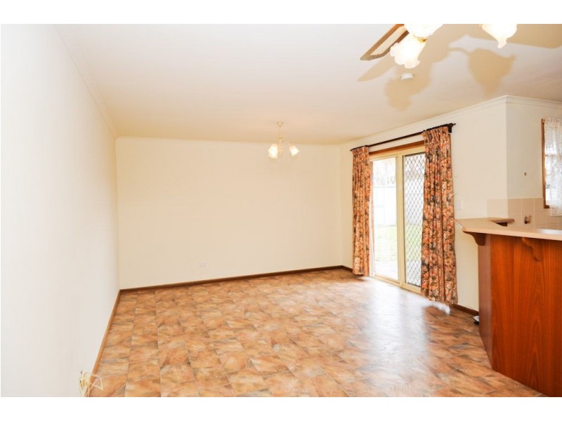 52 Sir James Hardy Way, Woodcroft SA 5162