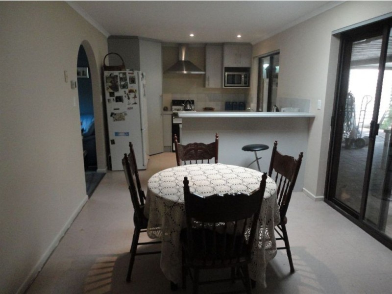 8 Commodore Court, Morphett Vale SA 5162
