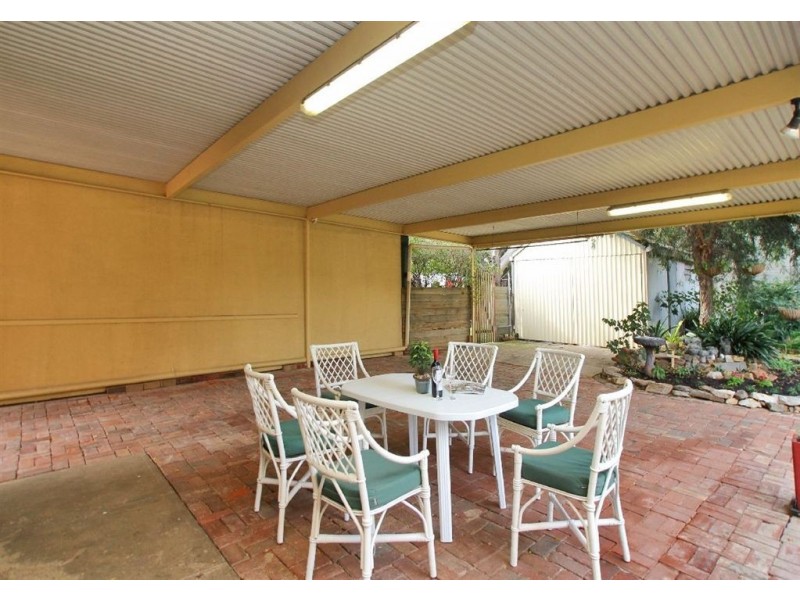 21 Ashford Road, Keswick SA 5035