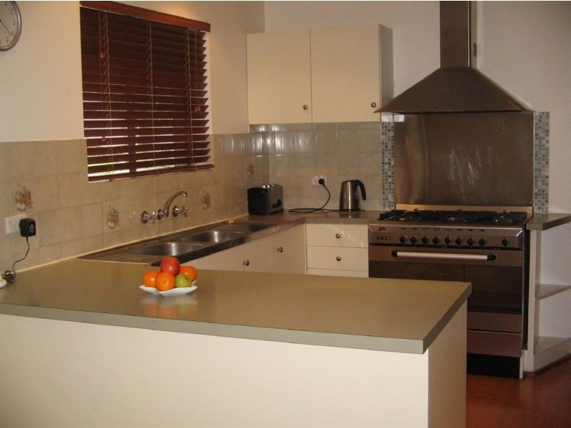 26 Jordan Avenue, Happy Valley SA 5159