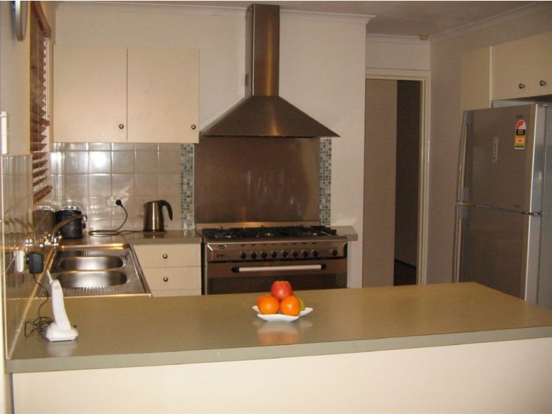 26 Jordan Avenue, Happy Valley SA 5159