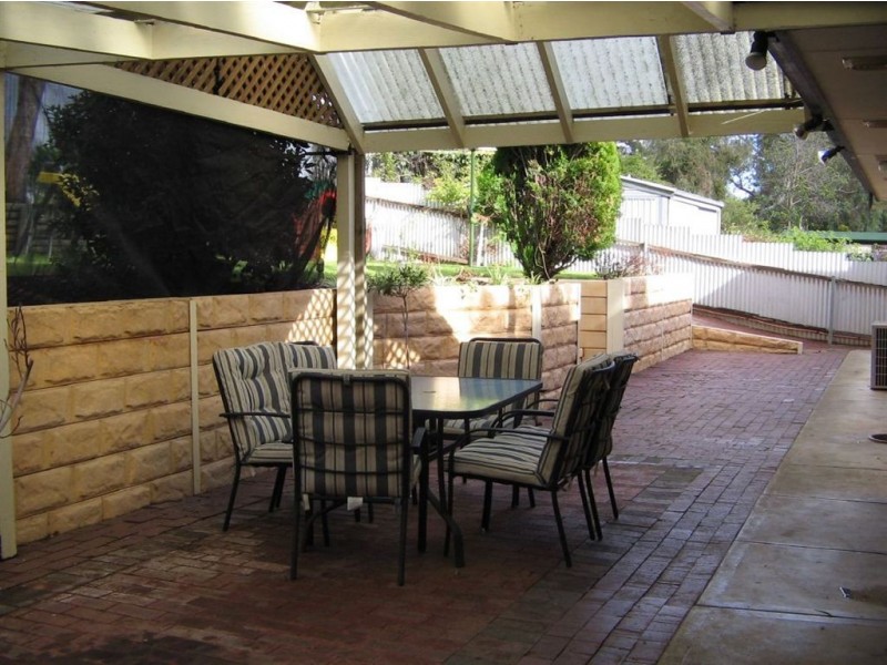 26 Jordan Avenue, Happy Valley SA 5159