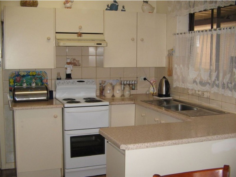 384 Beach Road, Hackham West SA 5163