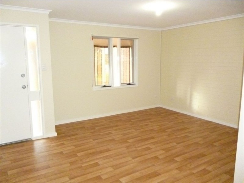 2 Hepburn Road, Christie Downs SA 5164