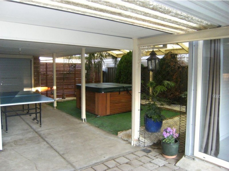 11 Joseph Way, Woodcroft SA 5162