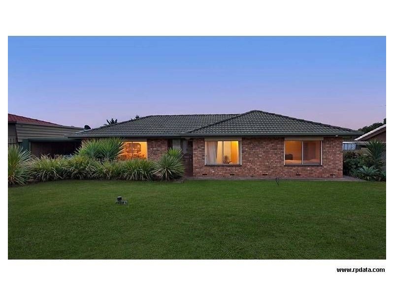 9 Glenhelen Road, Morphett Vale SA 5162