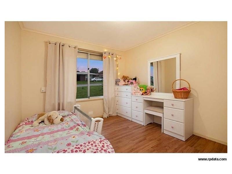 9 Glenhelen Road, Morphett Vale SA 5162
