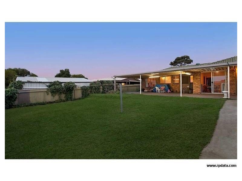 9 Glenhelen Road, Morphett Vale SA 5162