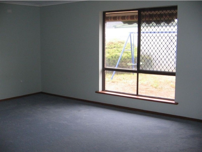 12 Bikila Court, Morphett Vale SA 5162