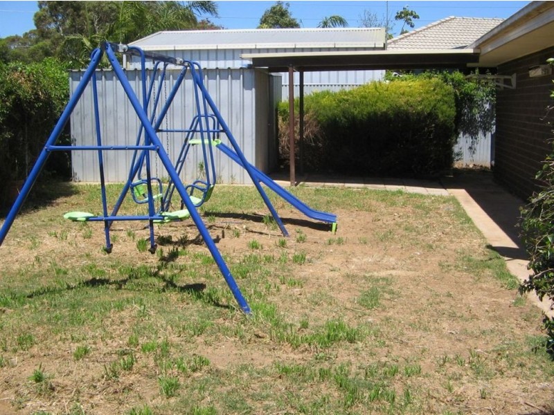 12 Bikila Court, Morphett Vale SA 5162