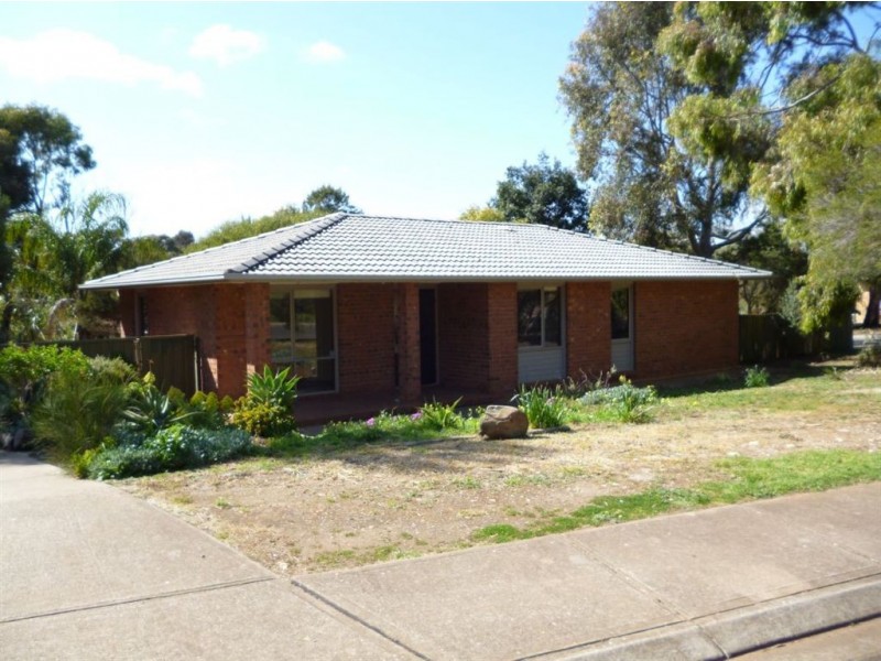 8 Colonsay Court, Huntfield Heights SA 5163