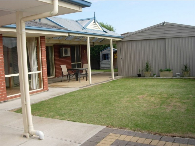 1 Zollo Drive, Woodcroft SA 5162