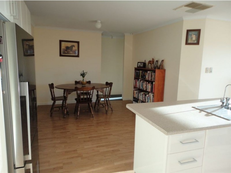 29 Darwendale Street, Huntfield Heights SA 5163