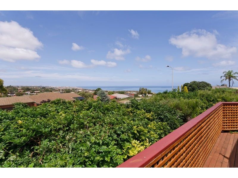 52 Lerunna Avenue, Hallett Cove SA 5158