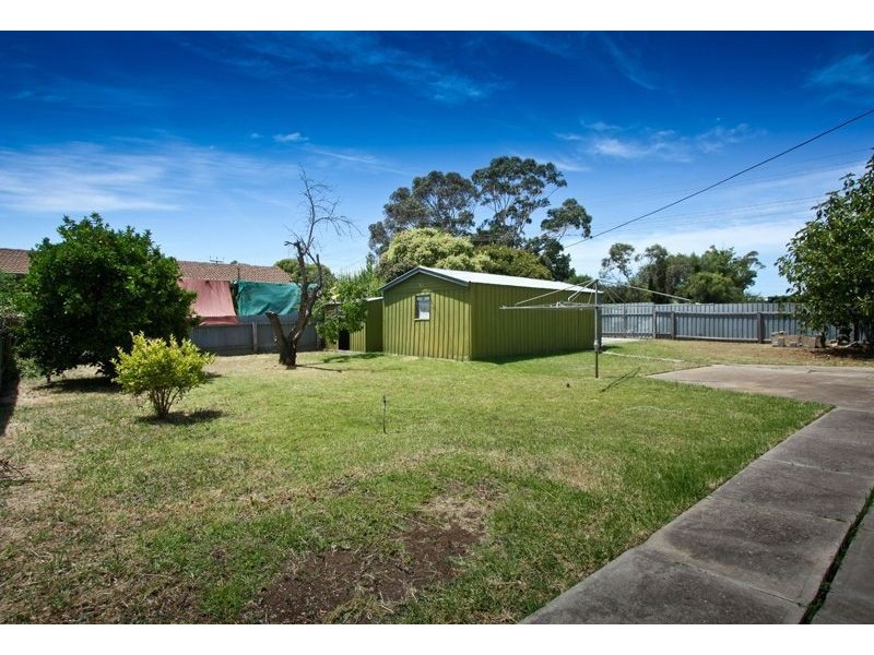 10 Christopher Road, Christie Downs SA 5164