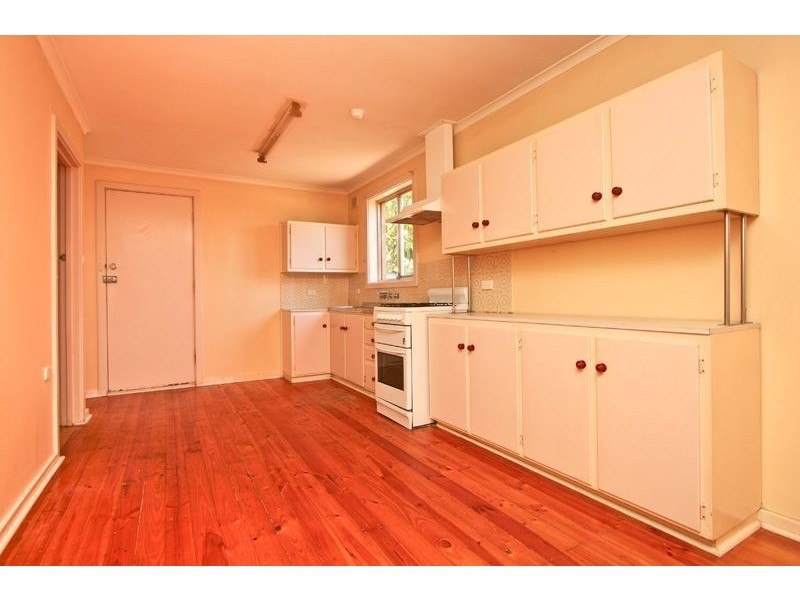 10 Christopher Road, Christie Downs SA 5164