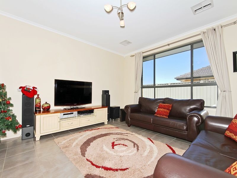 33 Torrey Road, Flagstaff Hill SA 5159