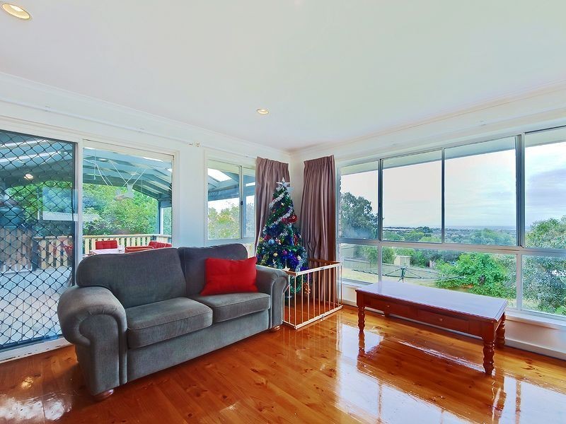 29 Winchley Way, Huntfield Heights SA 5163