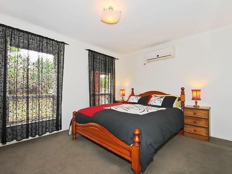 29 Winchley Way, Huntfield Heights SA 5163
