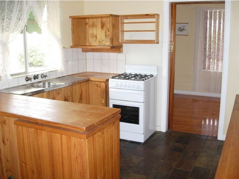 30 Roberts Road, Hackham West SA 5163