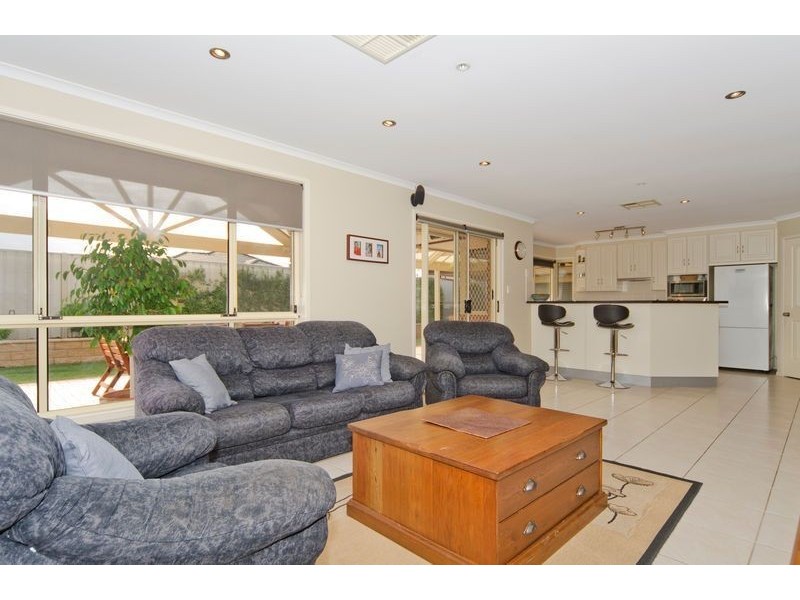 52 Holdfast Drive, Sheidow Park SA 5158