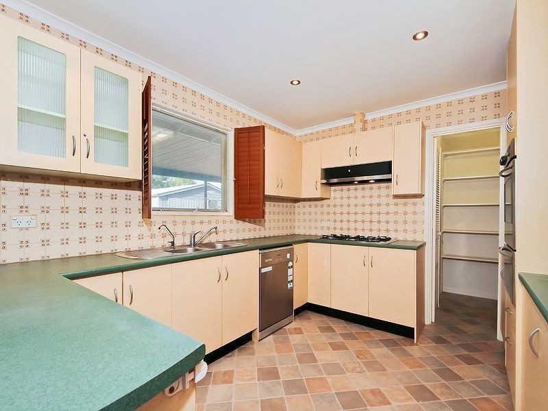 6 Cecilia Court, Christie Downs SA 5164