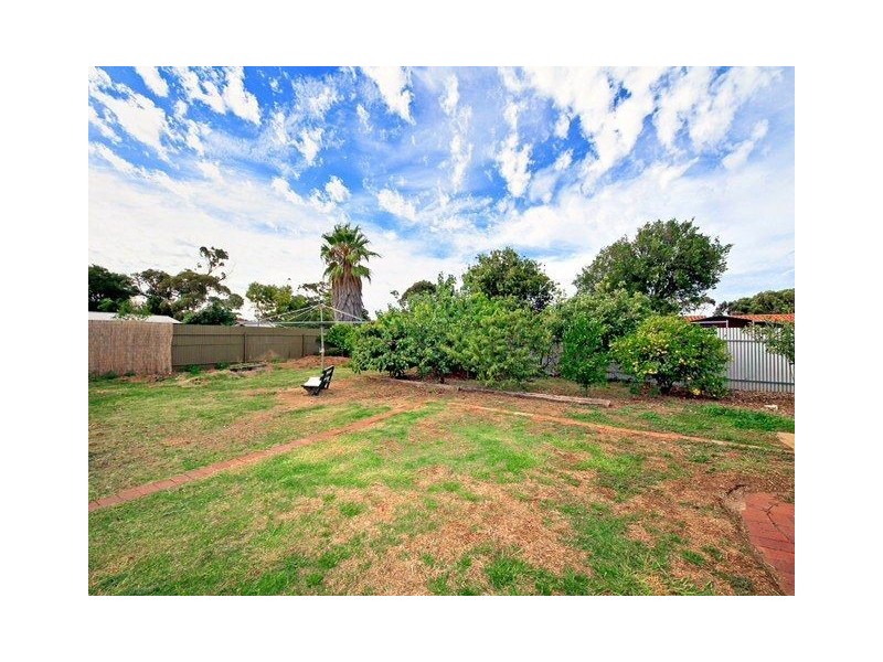 6 Cecilia Court, Christie Downs SA 5164