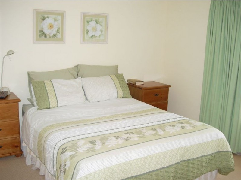 26 Conington Crescent, Morphett Vale SA 5162