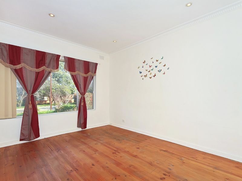 23 Glenda Avenue, Morphett Vale SA 5162