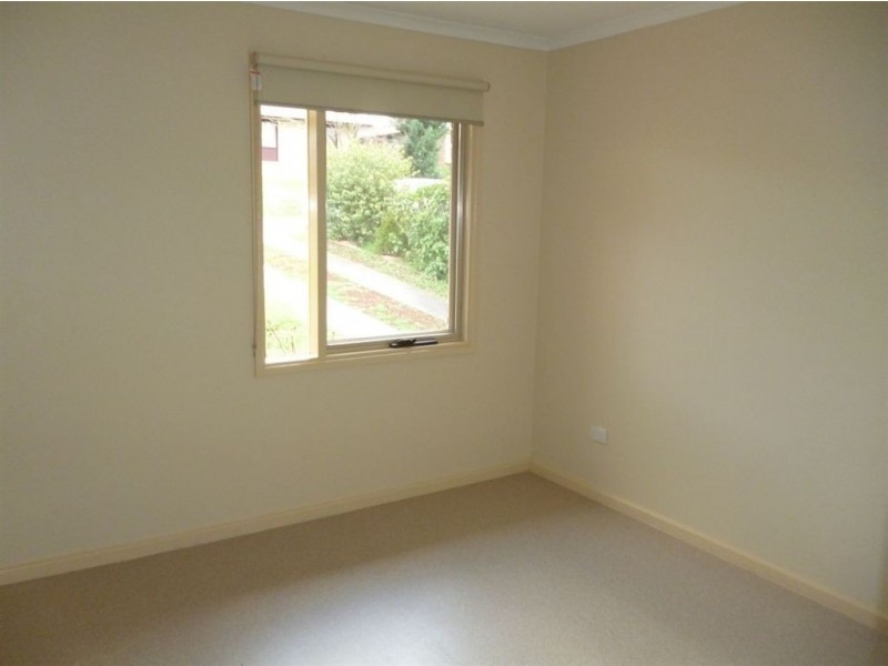 16 Lismore Crescent, Huntfield Heights SA 5163