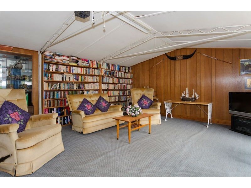 8 Bagshaw Road, Christies Beach SA 5165