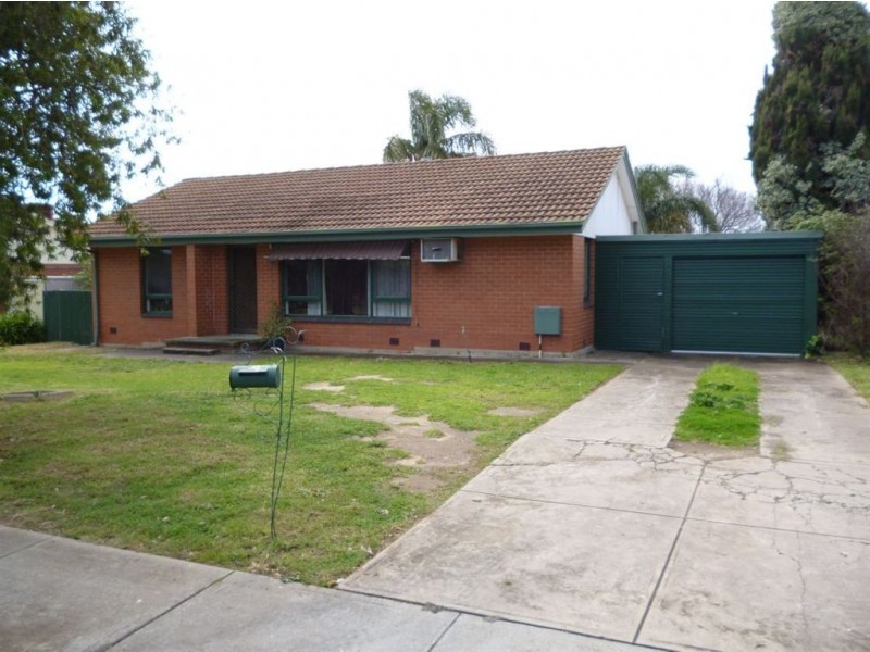 4 Alexander Crescent, Christie Downs SA 5164