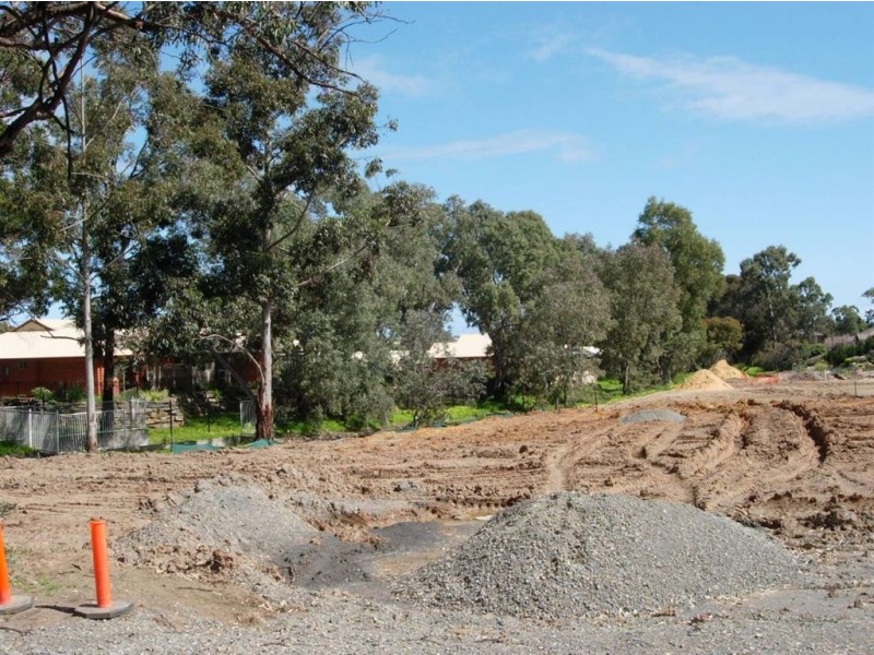 Lot 2, 74 Sir James Hardy Way, Woodcroft SA 5162