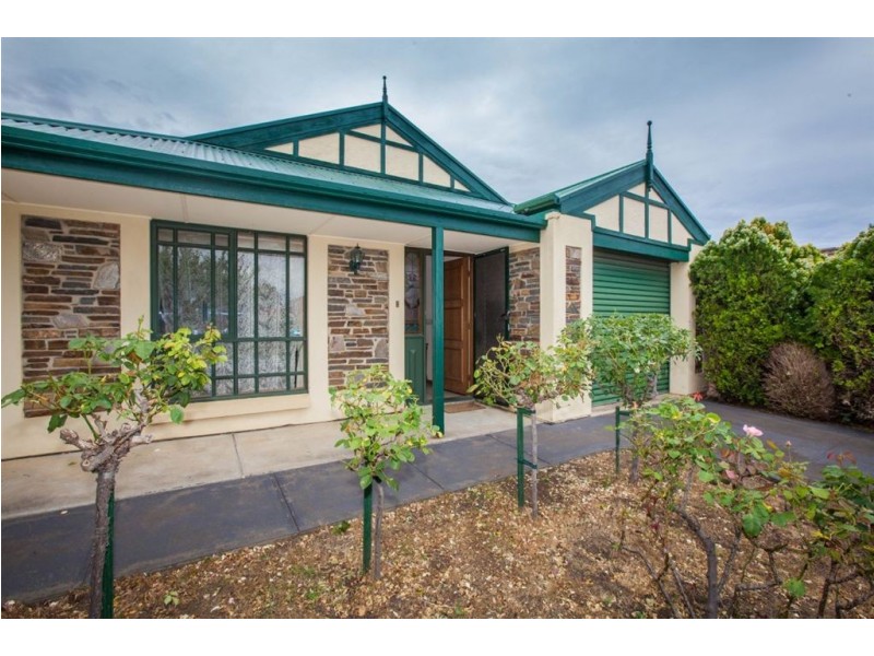 39 Barossa Way, Woodcroft SA 5162