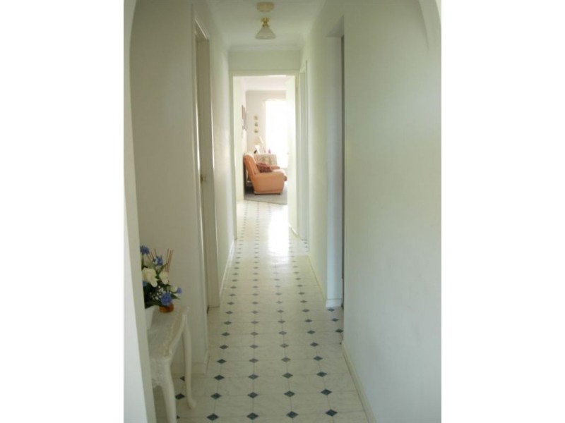 2 Padthaway Court, Woodcroft SA 5162