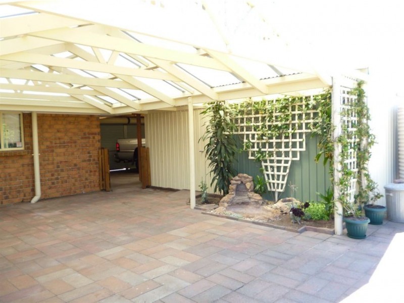 25 Greenlees Parade, Aldinga Beach SA 5173