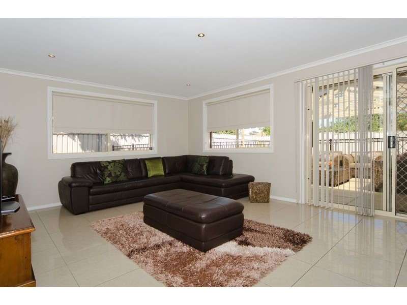 57 Investigator Drive, Woodcroft SA 5162