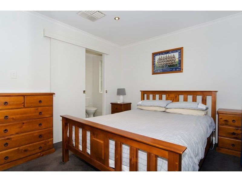 35 Chamberlain Drive, Christie Downs SA 5164