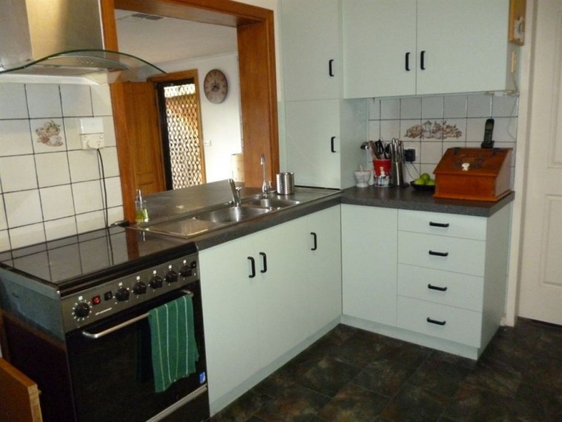 95 Penneys Hill Road, Hackham SA 5163