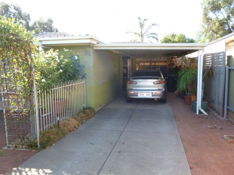 95 Penneys Hill Road, Hackham SA 5163