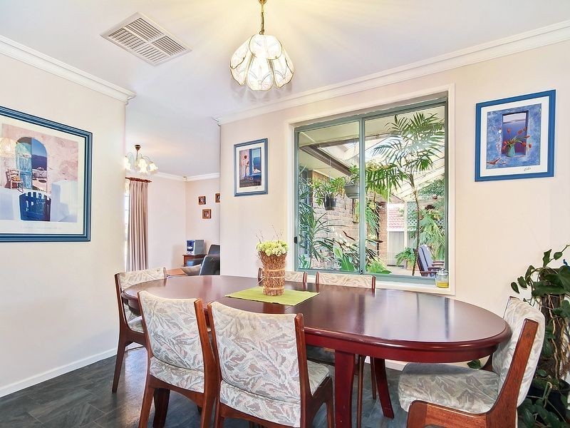 27 Baltimore Avenue, Morphett Vale SA 5162