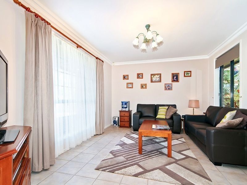 27 Baltimore Avenue, Morphett Vale SA 5162