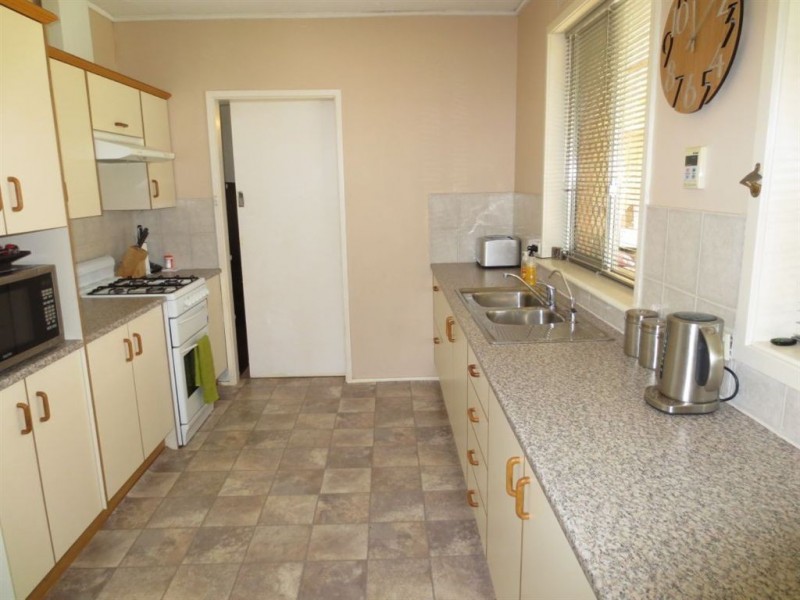 13 Carmela Avenue, Morphett Vale SA 5162