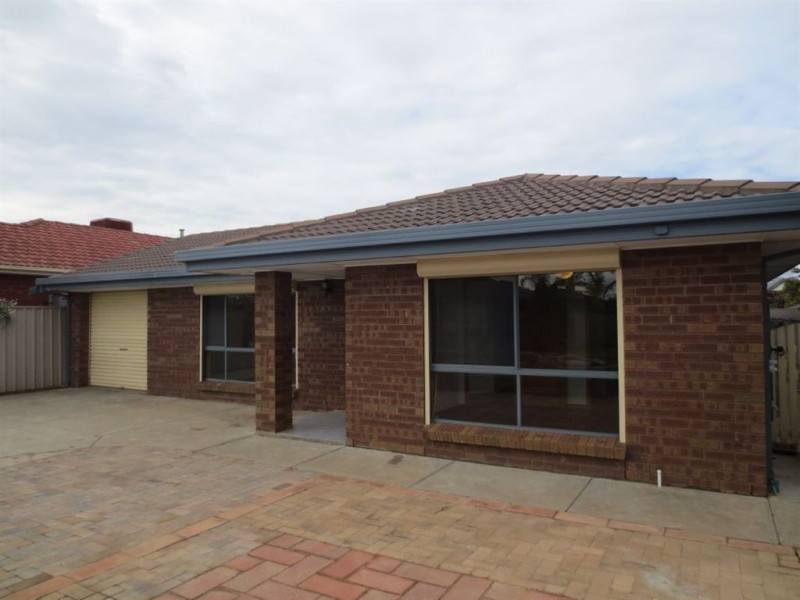 29 Cowrie Drive, Seaford Rise SA 5169