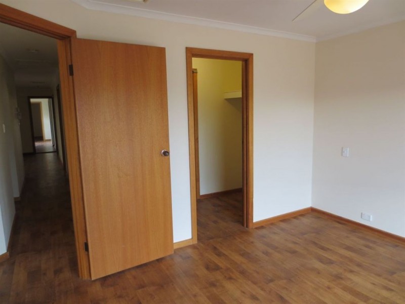 29 Cowrie Drive, Seaford Rise SA 5169