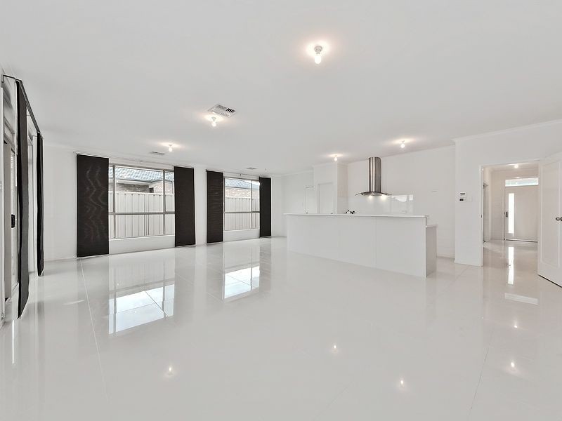 13 Oriana Drive, Sellicks Beach SA 5174